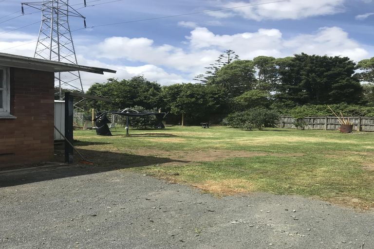 Photo of property in 40 Clayton Avenue, Otara, Auckland, 2023