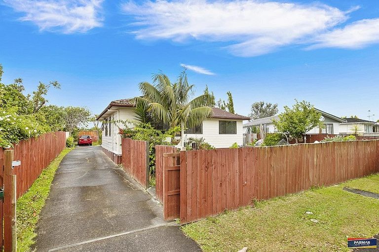 Photo of property in 45 Luanda Drive, Ranui, Auckland, 0612