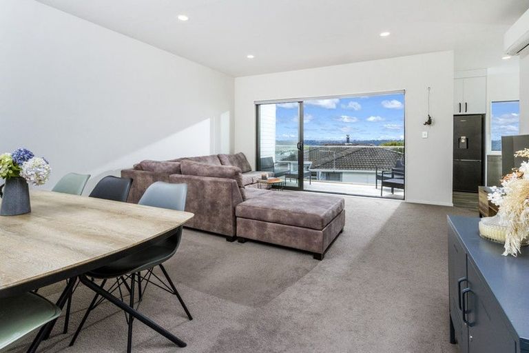 Photo of property in 35b Seon Place, Birkdale, Auckland, 0626