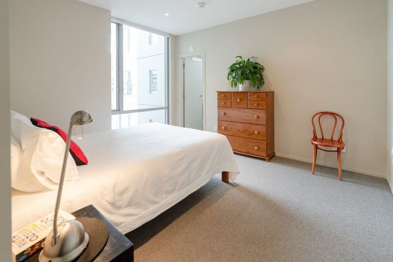 Photo of property in Trinity Apartments, 502/19 College Street, Te Aro, Wellington, 6011