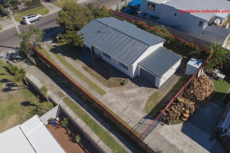 Photo of property in 37a Simpson Road, Papamoa Beach, Papamoa, 3118