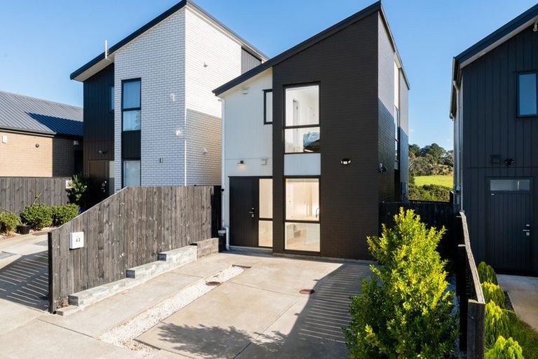Photo of property in 63 Biokovo Street, Massey, Auckland, 0614