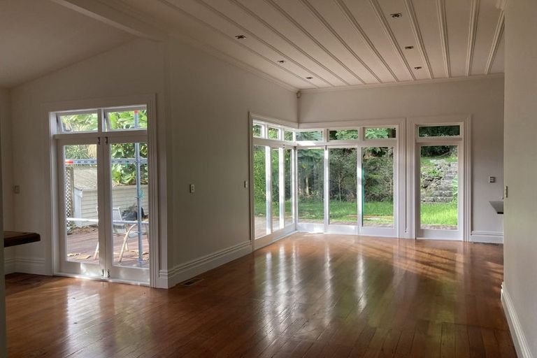 Photo of property in 74 Esplanade Road, Mount Eden, Auckland, 1024