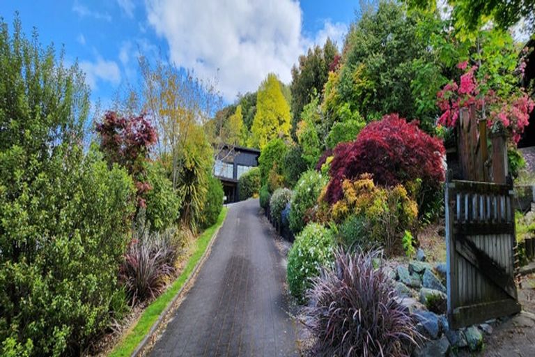 Photo of property in 17a Silich Street, Acacia Bay, Taupo, 3330