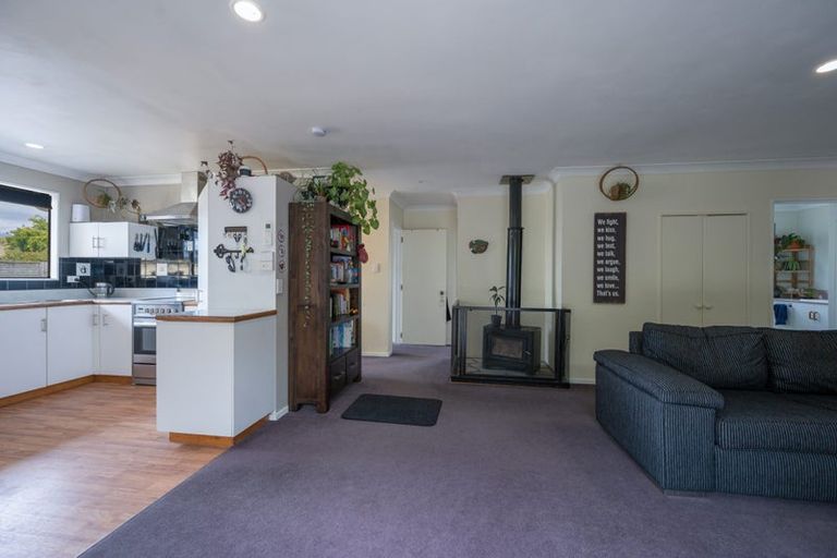 Photo of property in 17e Martin Avenue, Wakefield, 7025