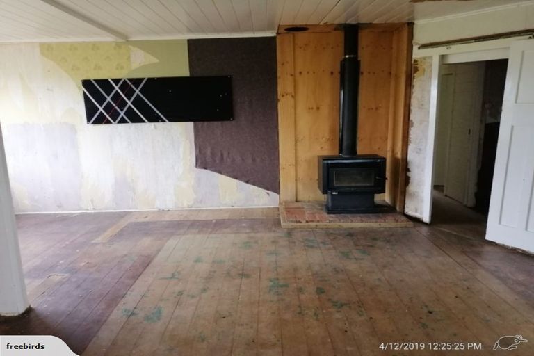 Photo of property in 48 Nuku Street, Tangimoana, 4822