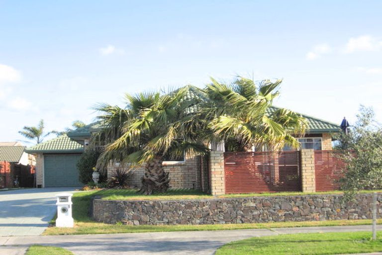 Photo of property in 5 Seychelles Drive, Papamoa Beach, Papamoa, 3118