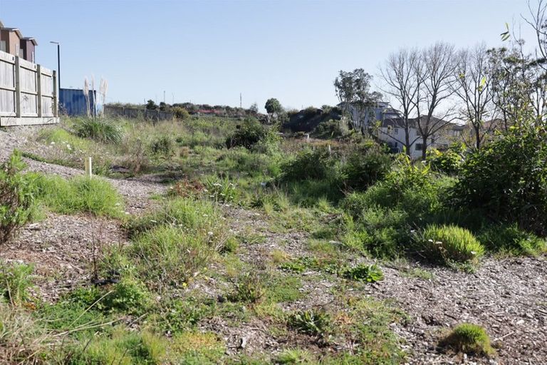 Photo of property in 145 Albany Highway, Unsworth Heights, Auckland, 0632