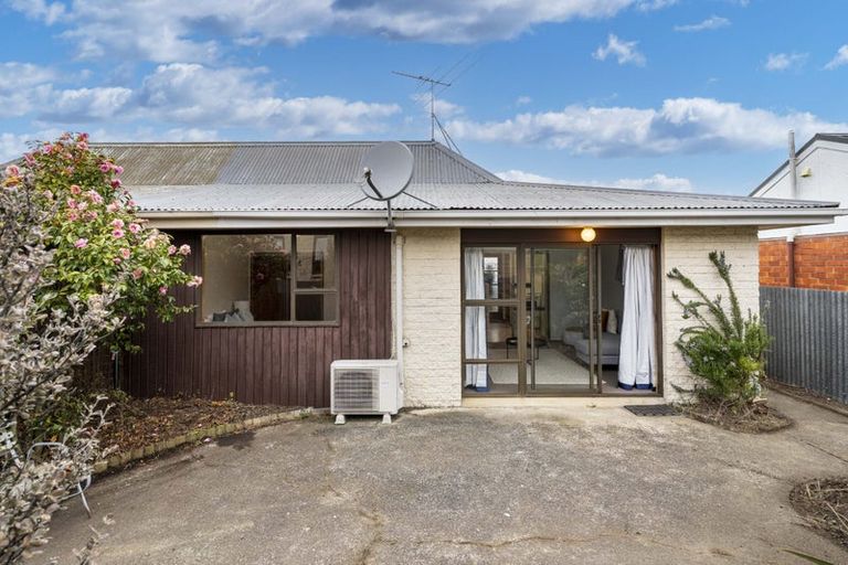 Photo of property in 43d Law Street, Caversham, Dunedin, 9012