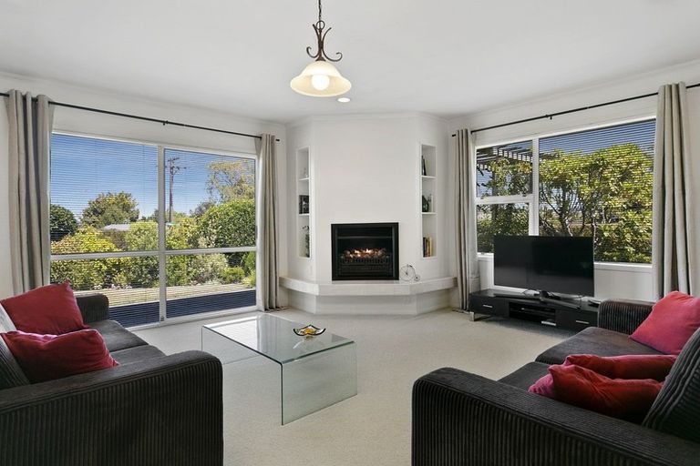 Photo of property in 1 Te Hatepe Avenue, Taupo, 3330