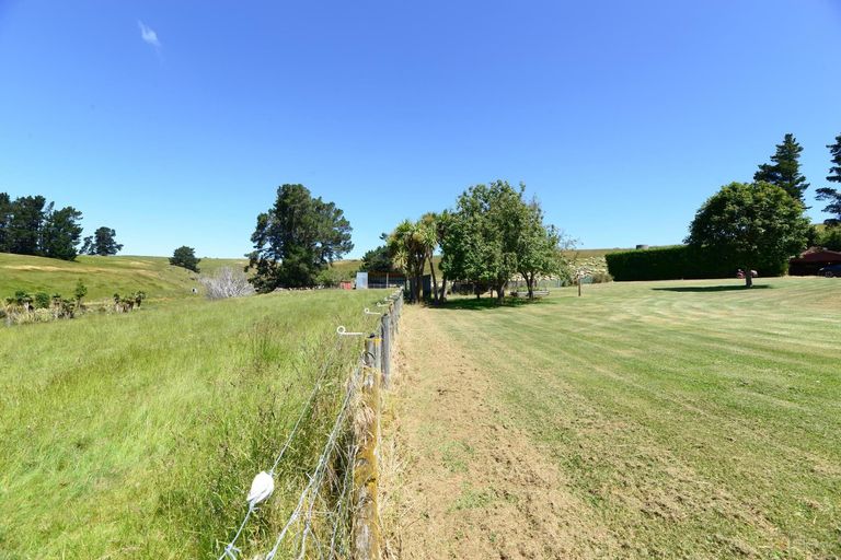 Photo of property in 617 Waihaorunga Back Road, Elephant Hill, Waimate, 7977