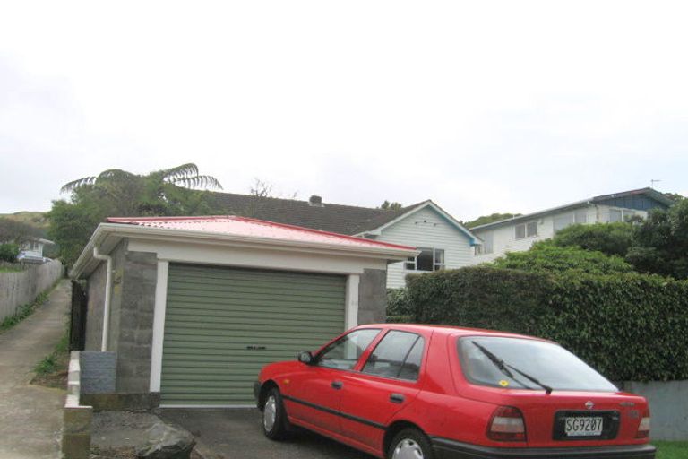 Photo of property in 26 Bell Street, Tawa, Wellington, 5028