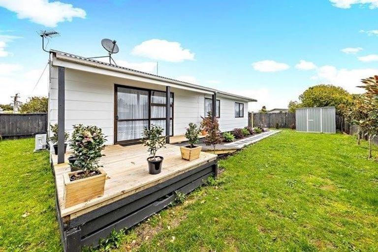 Photo of property in 2/174 Old Wairoa Road, Papakura, 2110