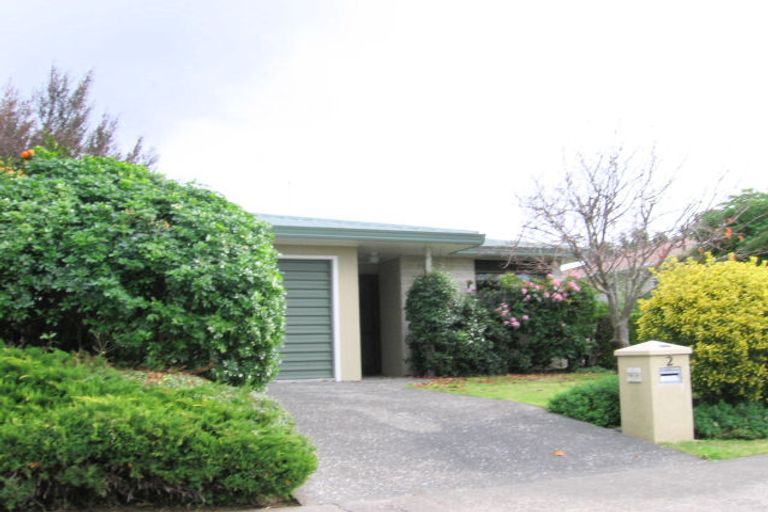 Photo of property in 2 Donegal Crescent, Tamatea, Napier, 4112