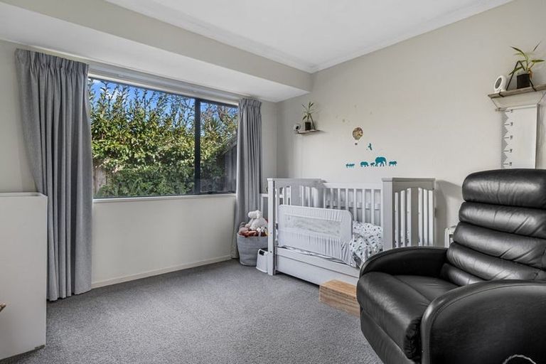 Photo of property in 27 Beachlands Place, Papamoa Beach, Papamoa, 3118