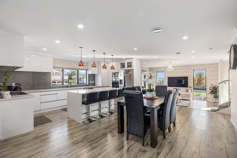 Photo of property in 14a Charntay Avenue, Clover Park, Auckland, 2019