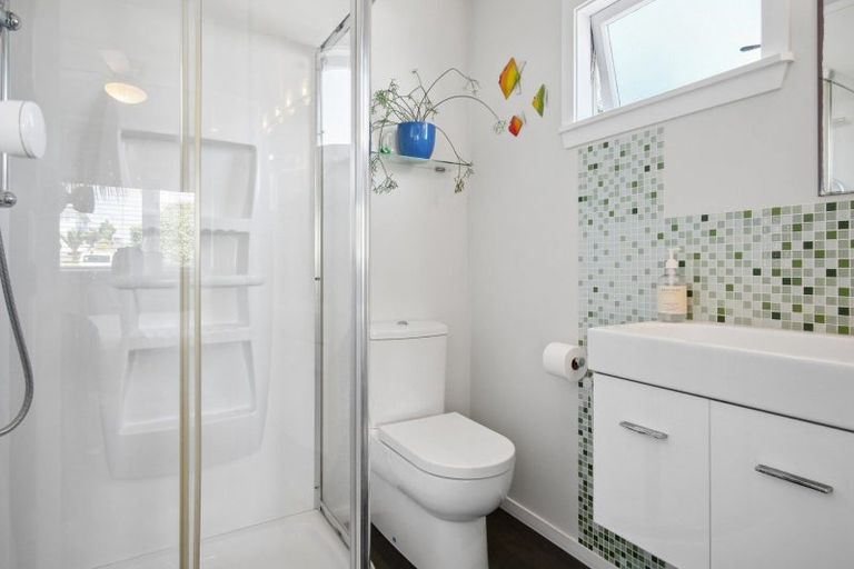 Photo of property in 61 Oceanview Road, Mount Maunganui, 3116