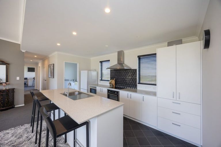 Photo of property in 567 Lethbridge Road, Halcombe, 4775