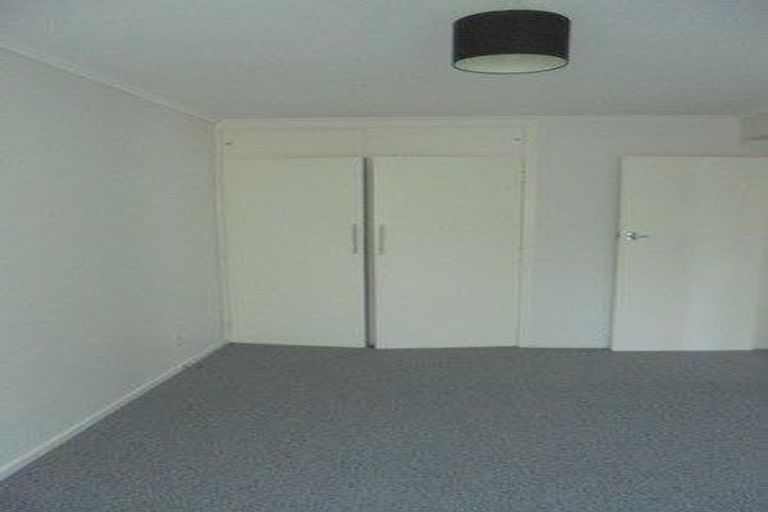 Photo of property in 25 Burrows Avenue, Karori, Wellington, 6012
