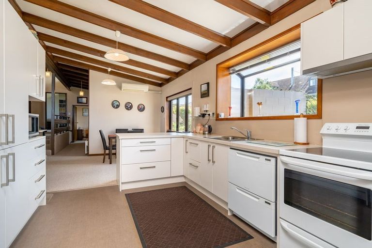 Photo of property in 1 Warwick Street, Balaclava, Dunedin, 9011