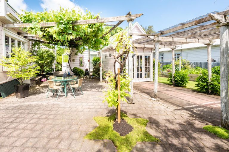 Photo of property in 234 Harris Street, Inner Kaiti, Gisborne, 4010