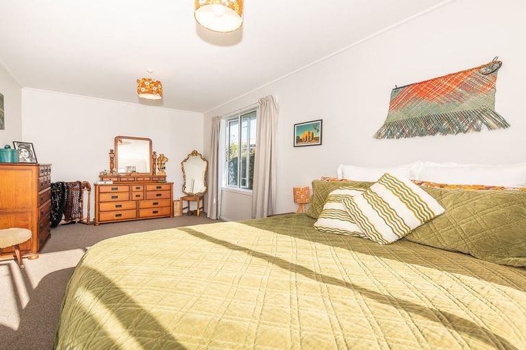 Photo of property in 14 Coates Street, Westport, 7825