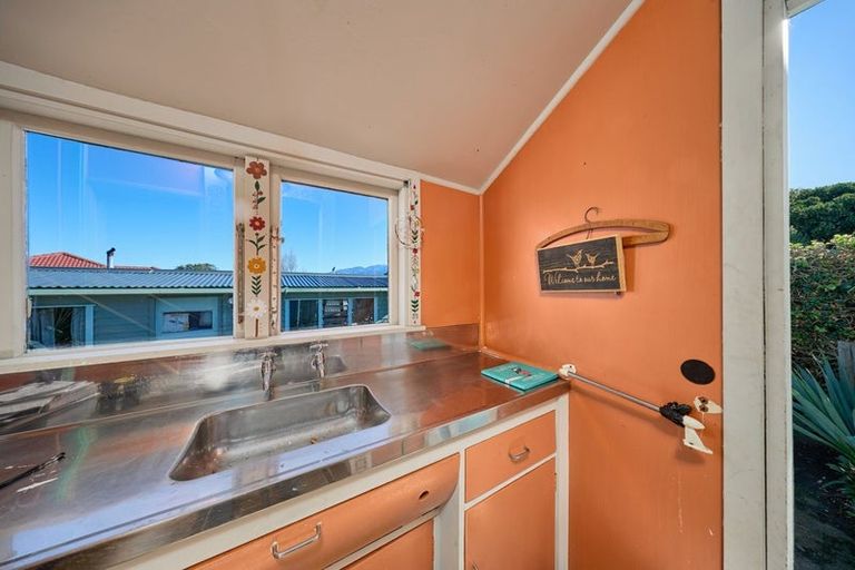 Photo of property in 123 Beach Road, Kaikoura, 7300