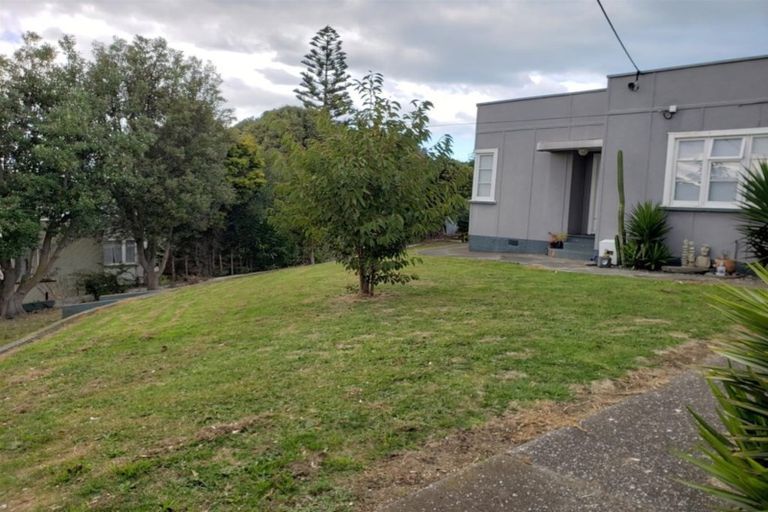 Photo of property in 37 Chester Street, Patea, 4520