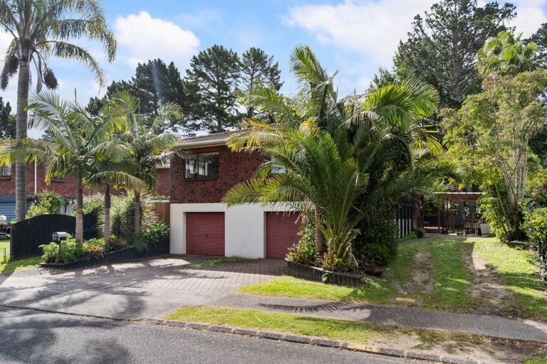 Photo of property in 17 Pinehurst Place, Wattle Downs, Auckland, 2103