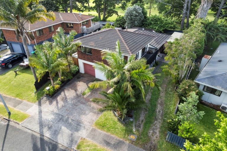 Photo of property in 17 Pinehurst Place, Wattle Downs, Auckland, 2103