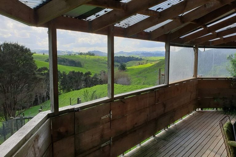 Photo of property in 736 Whakapirau Road, Whakapirau, Maungaturoto, 0583