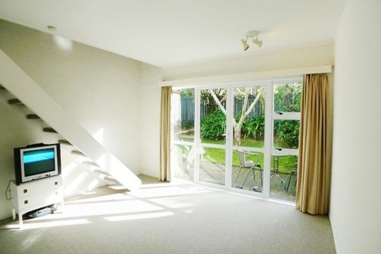 Photo of property in 4/40 Moana Avenue, Onehunga, Auckland, 1061