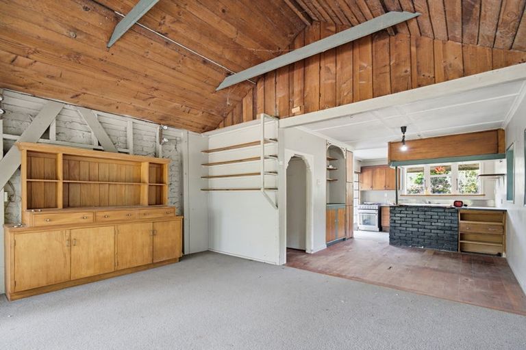 Photo of property in 285 Muriwai Road, Waimauku, 0881