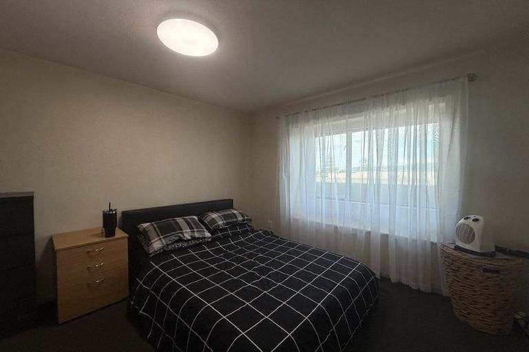 Photo of property in 2c/25 Maclean Street, Paraparaumu Beach, Paraparaumu, 5032