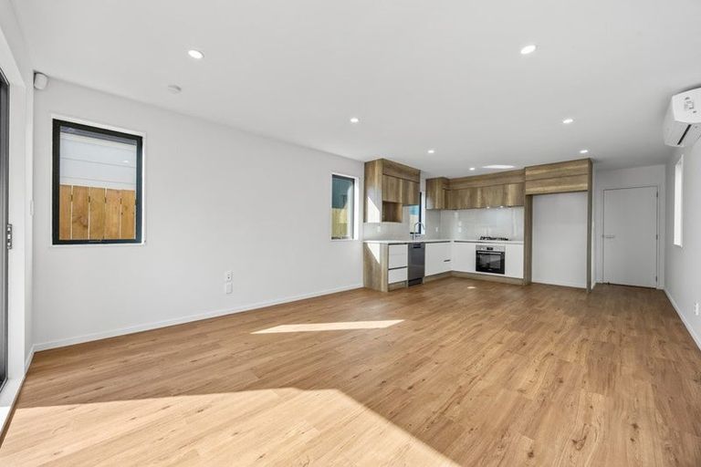 Photo of property in 25 John Gray Street, Papakura, 2110