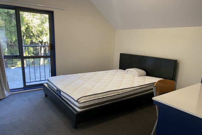 Photo of property in 5/74 Hansons Lane, Upper Riccarton, Christchurch, 8041