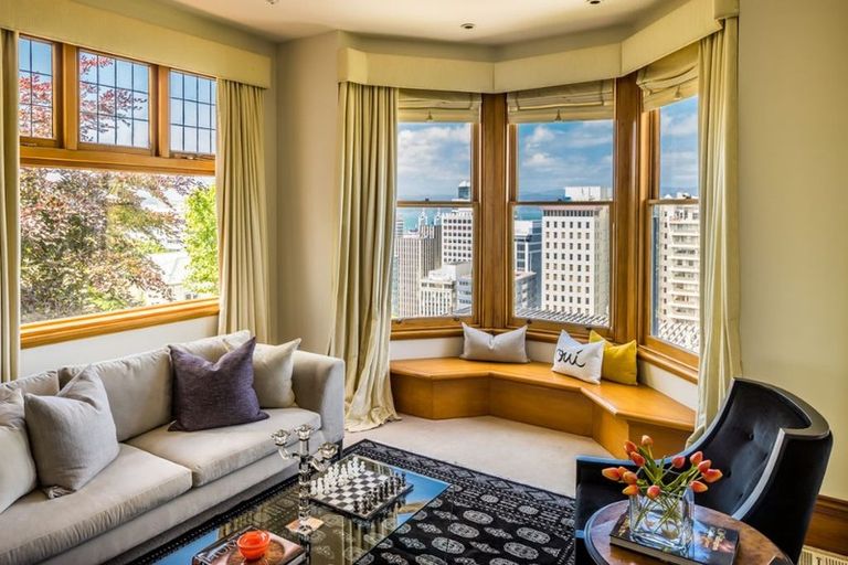 Photo of property in 13 Talavera Terrace, Kelburn, Wellington, 6012