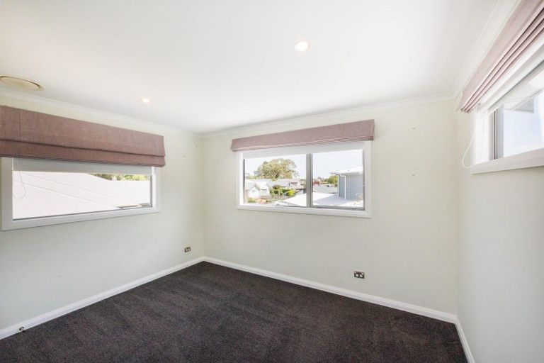 Photo of property in 7 Tower Place, Fitzherbert, Palmerston North, 4410
