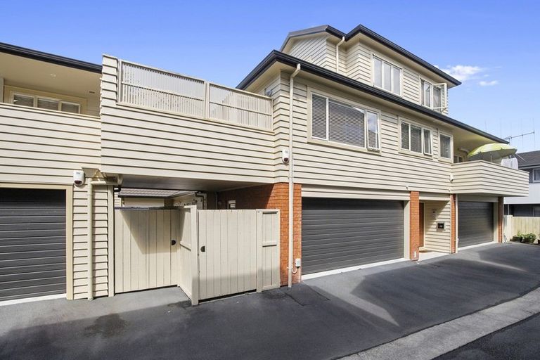 Photo of property in 2h Riro Street, Hamilton East, Hamilton, 3216