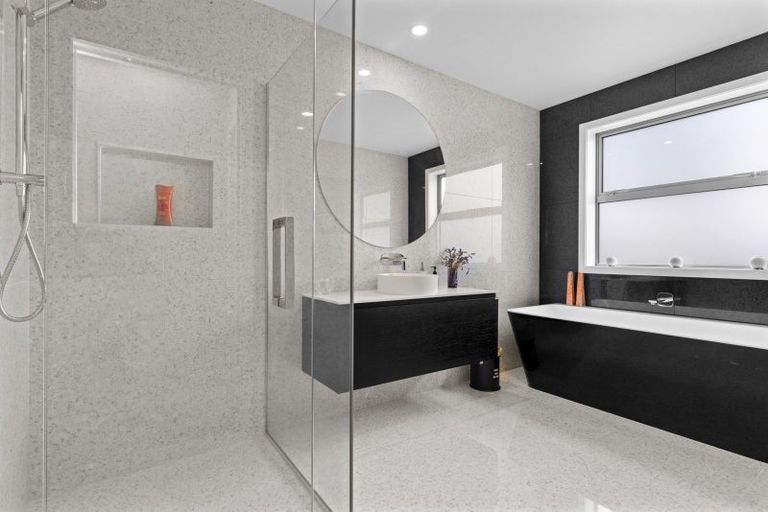 Photo of property in 4 Kotare Grove, Cambridge, 3434