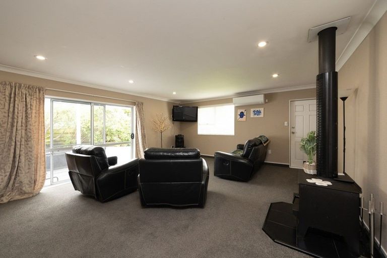 Photo of property in 105 Oxford Street, Ashhurst, 4810