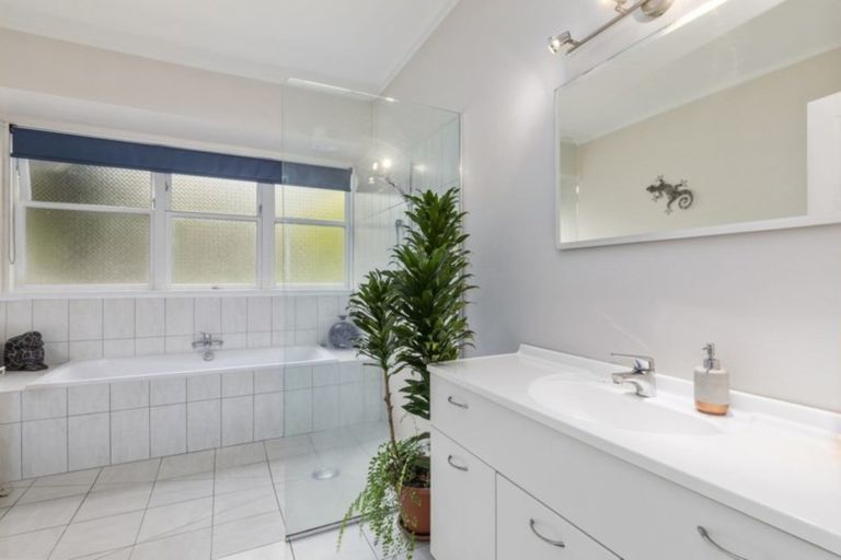 Photo of property in 49 Manuka Street, Stokes Valley, Lower Hutt, 5019