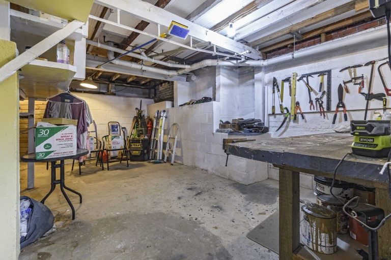 Photo of property in 108 Fourth Avenue, Tauranga, 3110