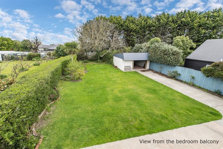 Photo of property in 2/47 Strowan Road, Strowan, Christchurch, 8052
