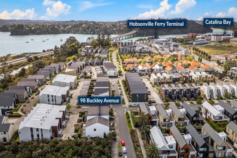 Photo of property in 98 Buckley Avenue, Hobsonville, Auckland, 0616