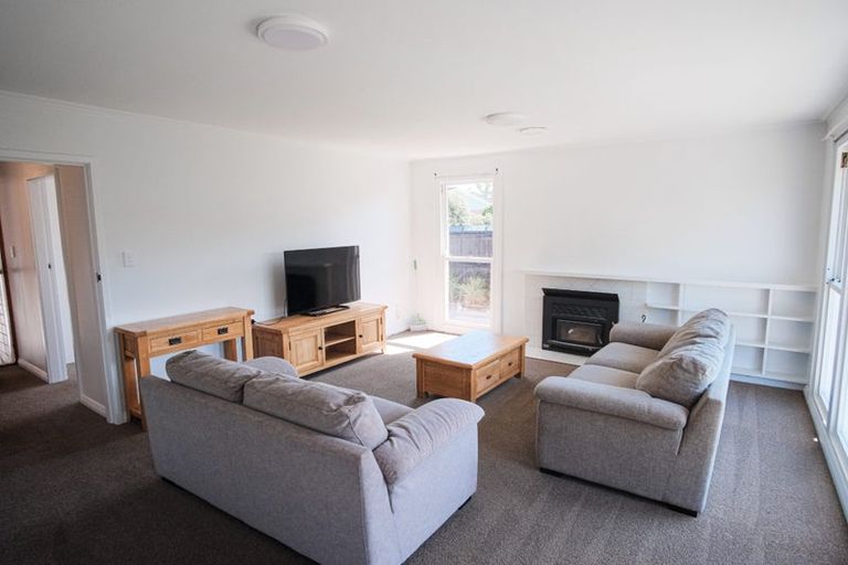 Photo of property in 2/12 Penhelig Place, Burnside, Christchurch, 8053