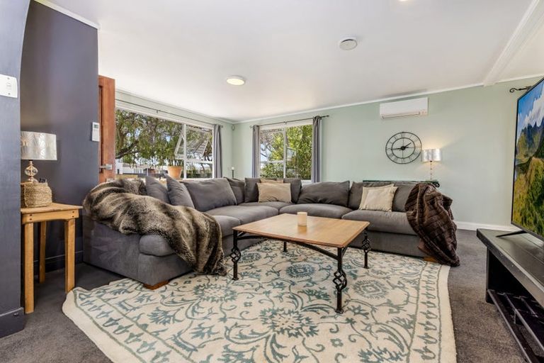 Photo of property in 11 Goodwin Drive, Rosehill, Papakura, 2113