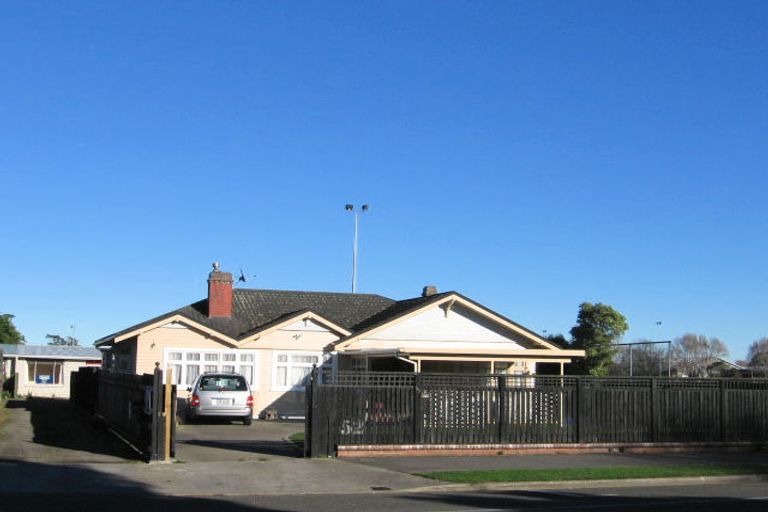 Photo of property in 52b North Street, Palmerston North, 4410