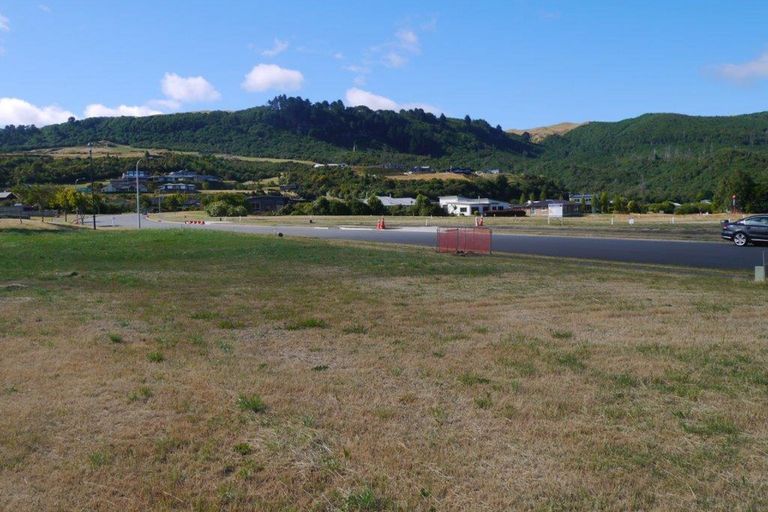 Photo of property in 107 Kenrigg Road, Kinloch, Taupo, 3377