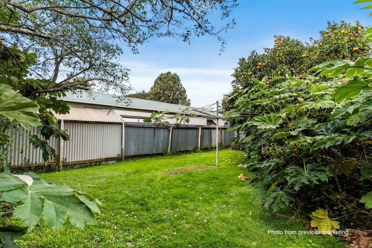 Photo of property in 498 Swanson Road, Ranui, Auckland, 0612